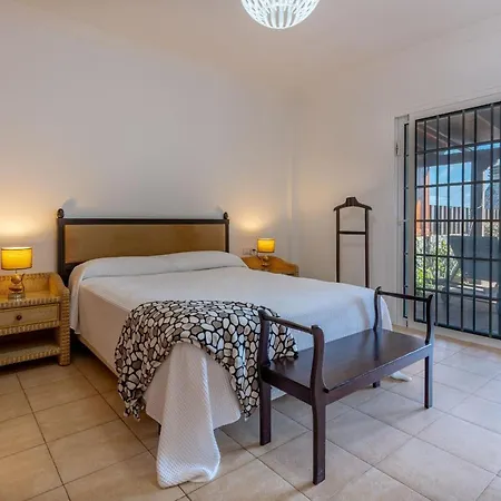 Gran Marina Beachfront By Holidays
