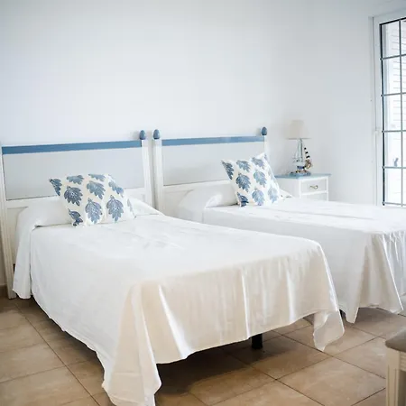 Gran Marina Beachfront By Holidays 科拉雷侯