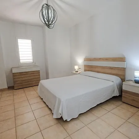 Villa Gran Marina Beachfront By Holidays Corralejo